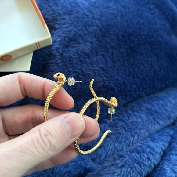 Neiman Marcus 18k Gold Plated Cobra Earrings - Picture 5 of 5